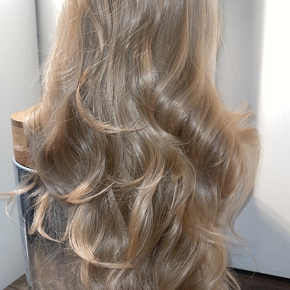 Natural Blonde Wig- 31” Lace Part #B